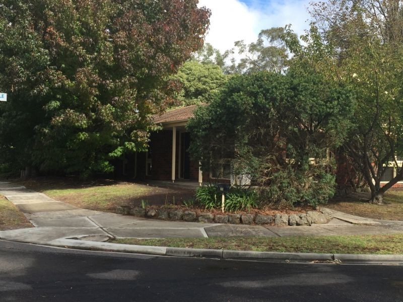 42 Lipton Drive, Frankston VIC 3199