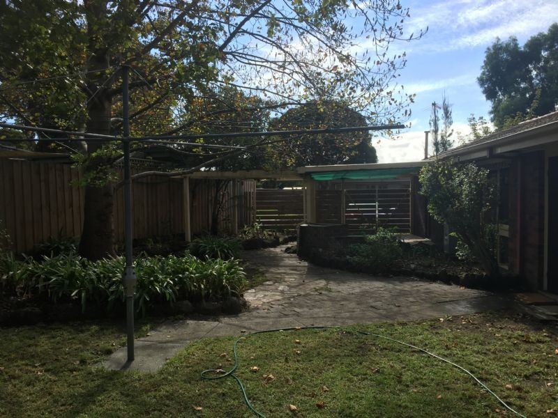 42 Lipton Drive, Frankston VIC 3199