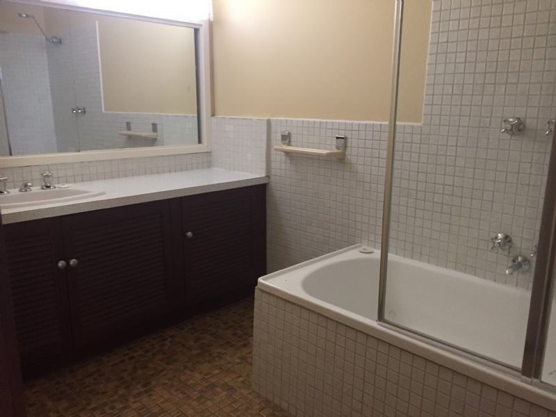 42 Lipton Drive, Frankston VIC 3199