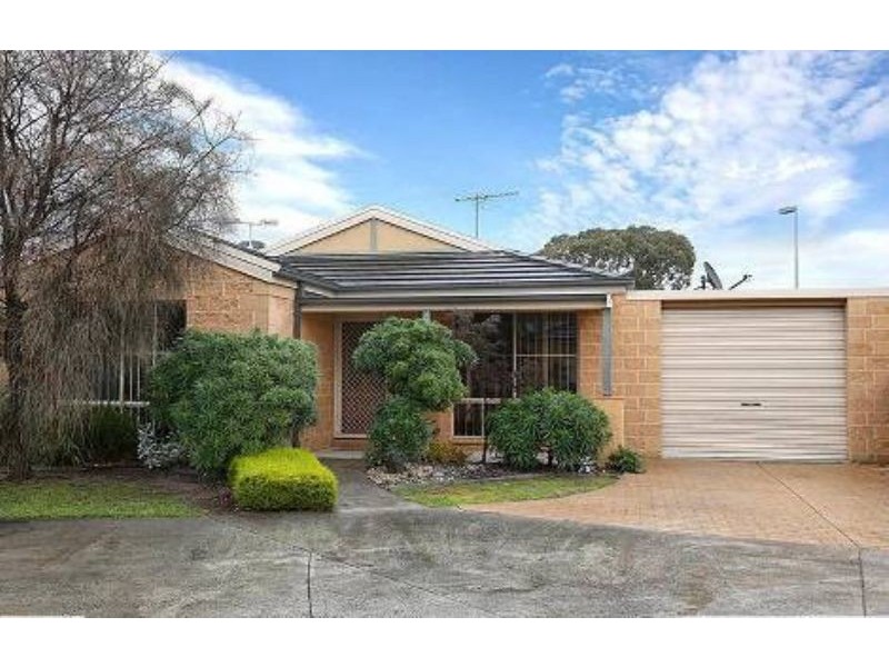 9/27 Eramosa Rd East, Somerville VIC 3912