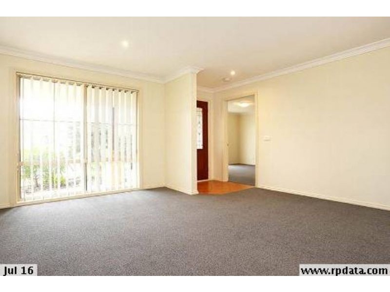 9/27 Eramosa Rd East, Somerville VIC 3912