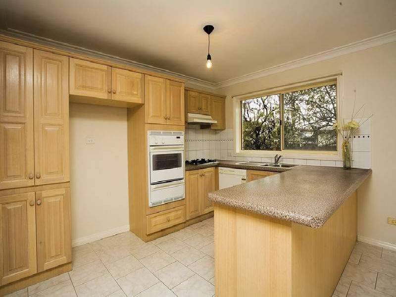 2B Kennedy Street, Glen Waverley VIC 3150