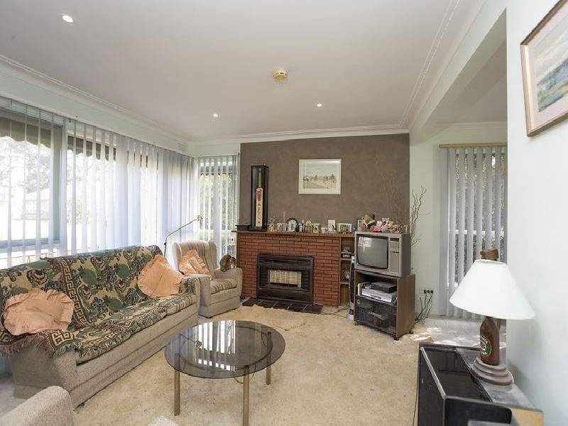 20 Kingsley Grove, Mount Waverley VIC 3149
