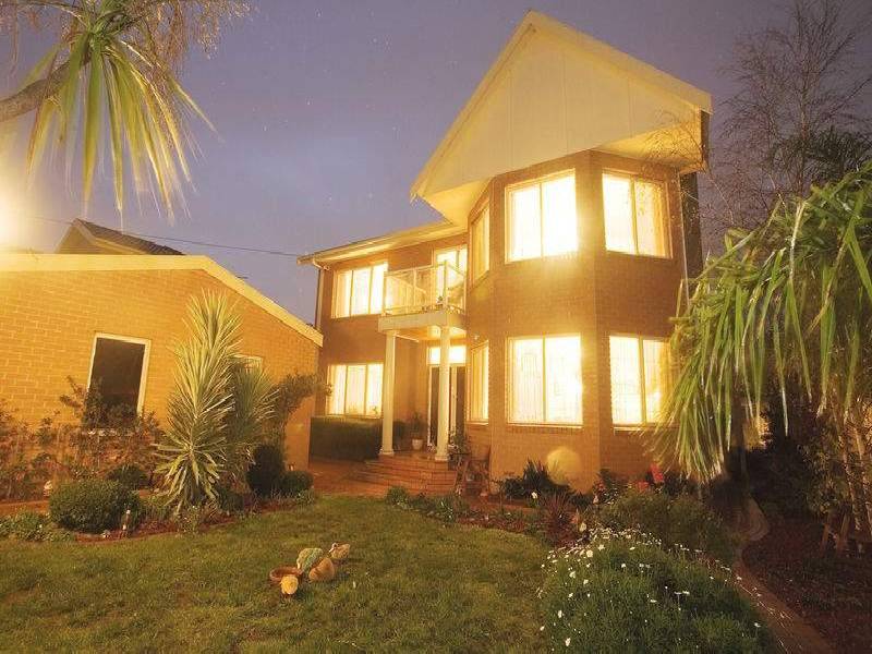 57 Kemp Avenue, Mount Waverley VIC 3149