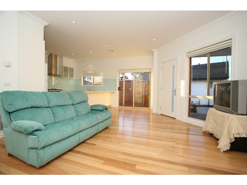 2/44 Railway Parade, Chadstone VIC 3148