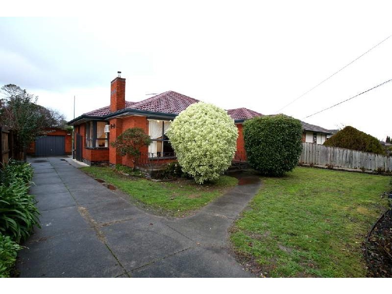 112 Watsons Road, Glen Waverley VIC 3150