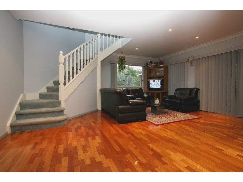 18 Wattle Grove, Mulgrave VIC 3170