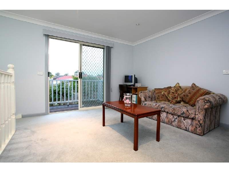 18 Wattle Grove, Mulgrave VIC 3170