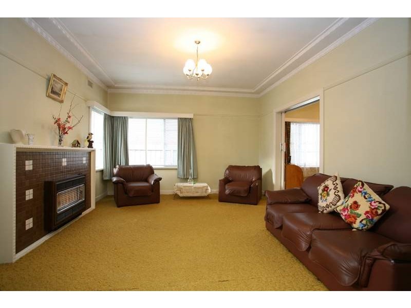 10 Delos Street, Oakleigh South VIC 3167