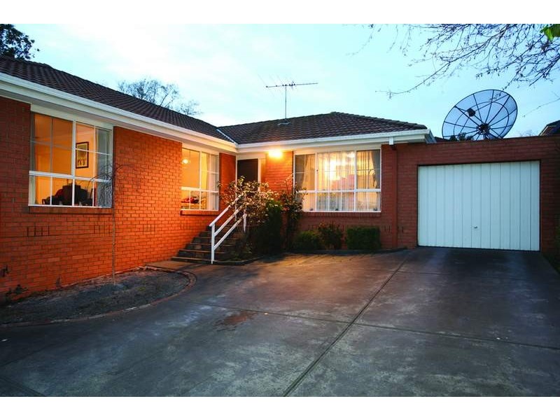 2/13 Evans Street, Chadstone VIC 3148