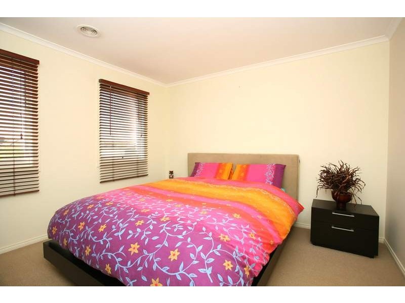 6/18 Tulloch Grove, Glen Waverley VIC 3150