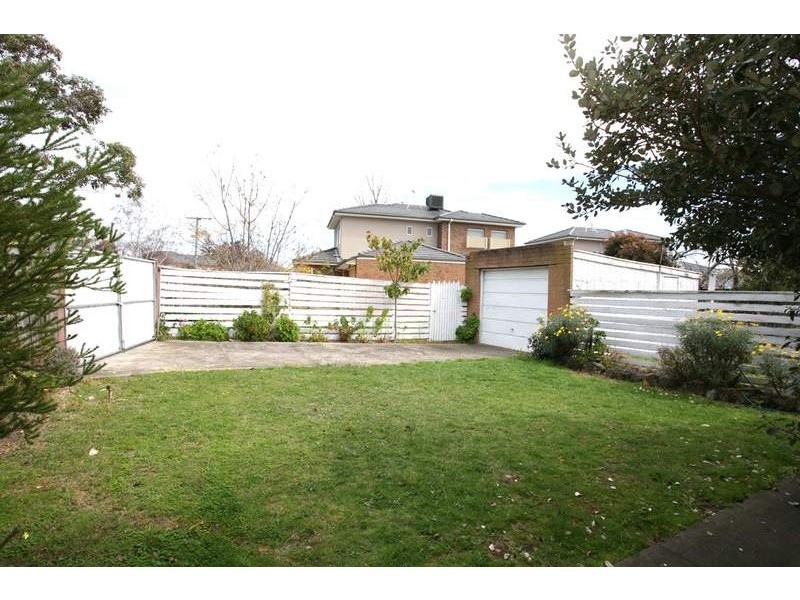 43 Wadham Parade, Mount Waverley VIC 3149