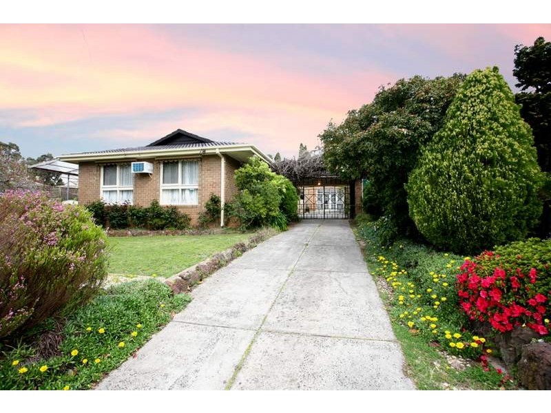 1 Pineda Court, Glen Waverley VIC 3150