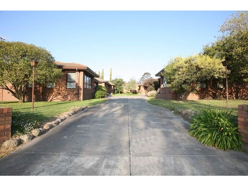 1/76-78 Huntingdale Road, Mount Waverley VIC 3149