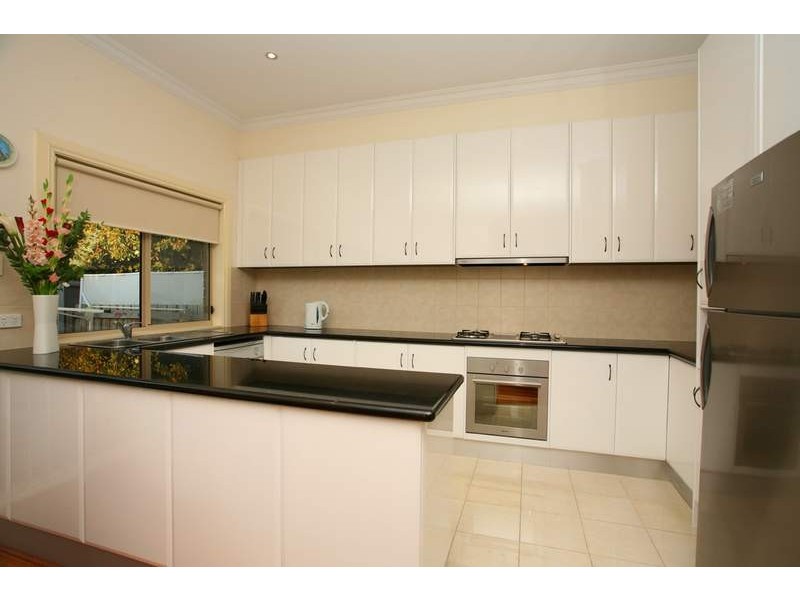 1/20 Angus Drive, Glen Waverley VIC 3150