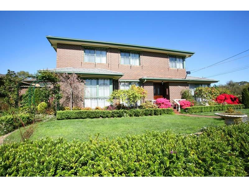 227 Brandon Park Drive, Wheelers Hill VIC 3150