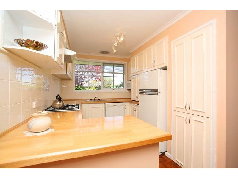 227 Brandon Park Drive, Wheelers Hill VIC 3150