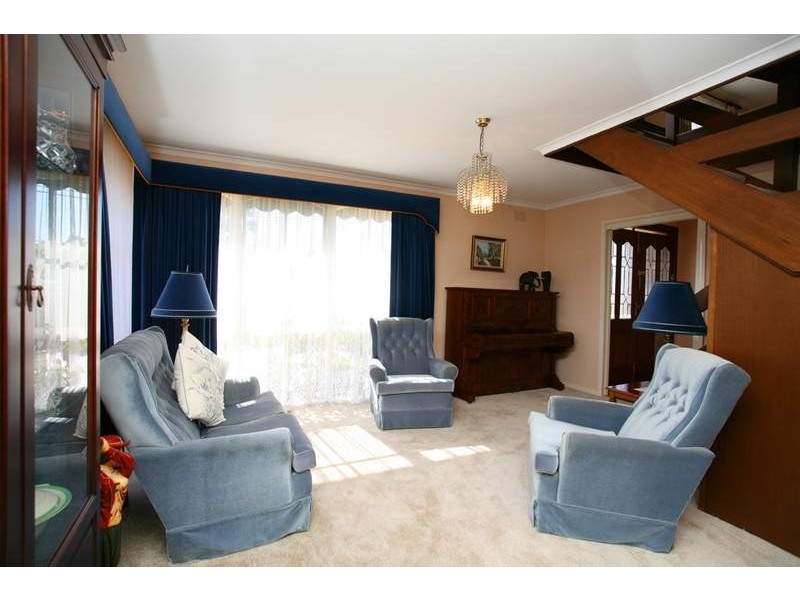 227 Brandon Park Drive, Wheelers Hill VIC 3150