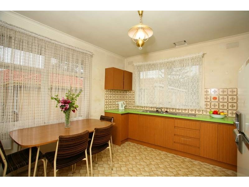 233 High Street Road, Ashwood VIC 3147