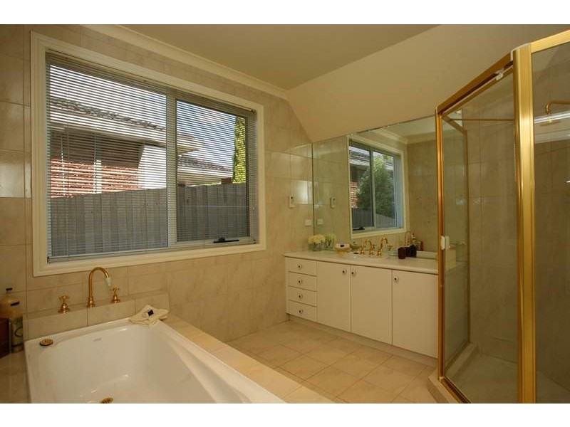 86 Jells Road, Wheelers Hill VIC 3150