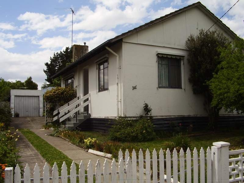 137 Power Avenue, Chadstone VIC 3148