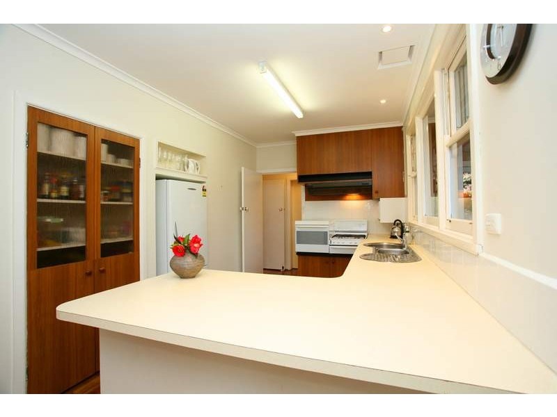 29 Charles Street, Mount Waverley VIC 3149