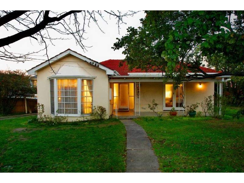 296 Blackburn Road, Glen Waverley VIC 3150