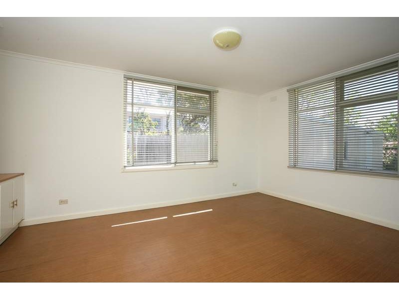 7 Hinkler Avenue, Bentleigh East VIC 3165