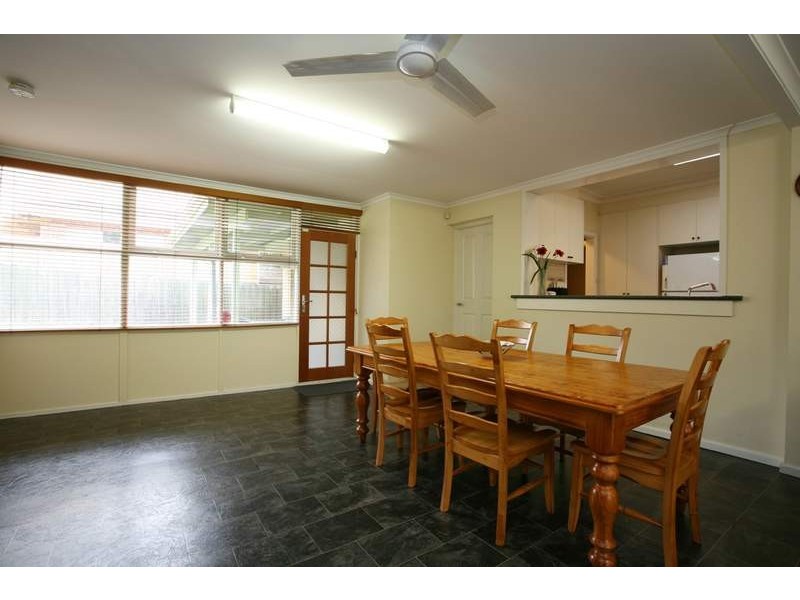 118 Huntingdale Road, Mount Waverley VIC 3149