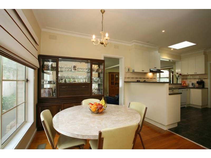 118 Huntingdale Road, Mount Waverley VIC 3149