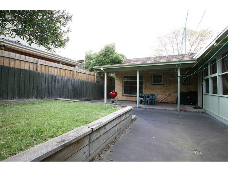 118 Huntingdale Road, Mount Waverley VIC 3149