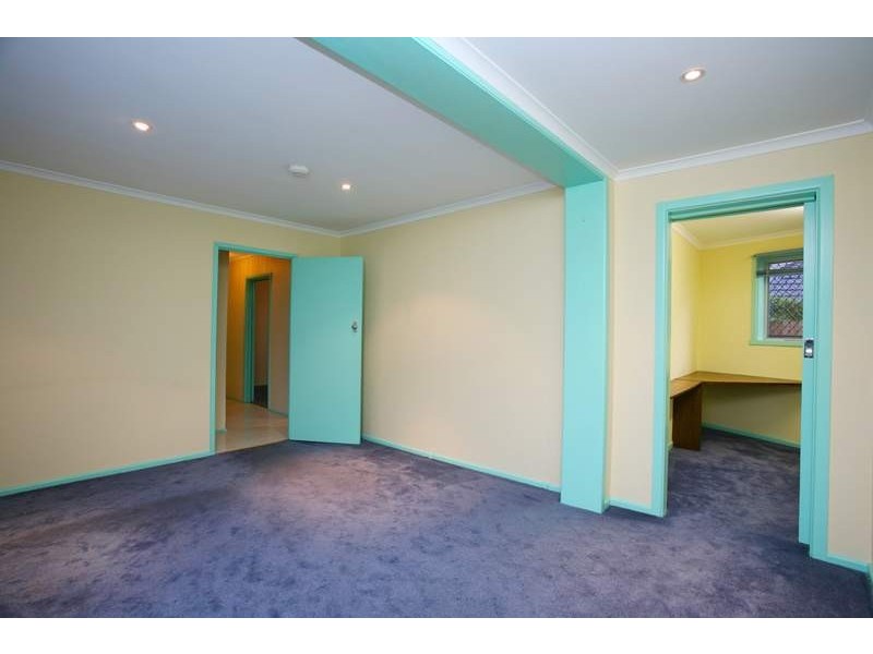 6 Grange Court, Notting Hill VIC 3168