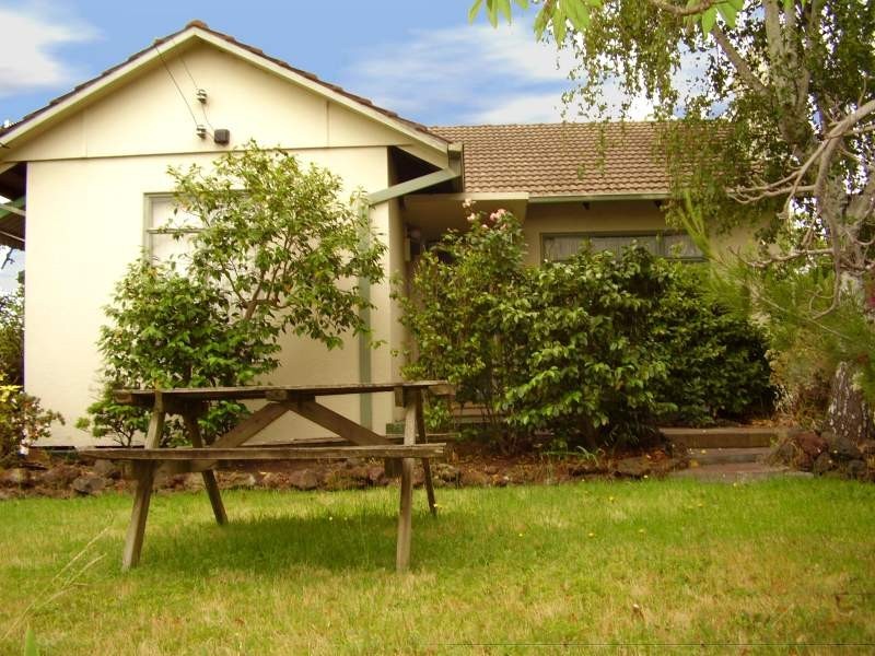 1/113 Waverley Road, Chadstone VIC 3148