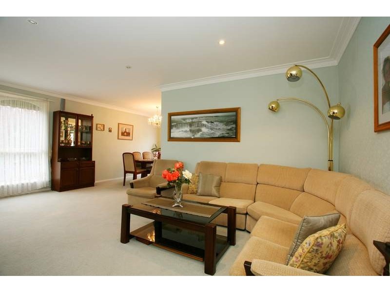 34 Saladin Avenue, Glen Waverley VIC 3150