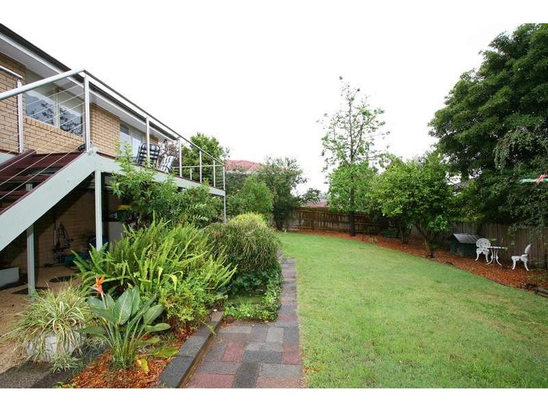 34 Saladin Avenue, Glen Waverley VIC 3150