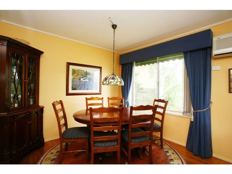 23 Glen Court, Glen Waverley VIC 3150