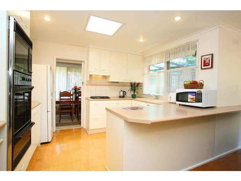 20 Joy Street, Mount Waverley VIC 3149