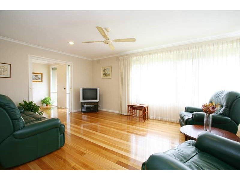 229 Brandon Park Drive, Wheelers Hill VIC 3150