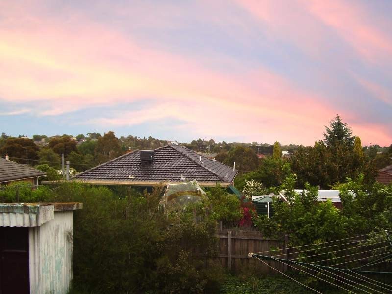 10 Hillcrest Avenue, Chadstone VIC 3148