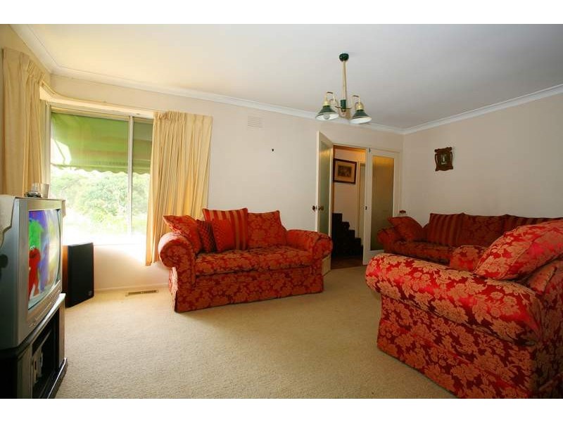 52 Therese Avenue, Mount Waverley VIC 3149