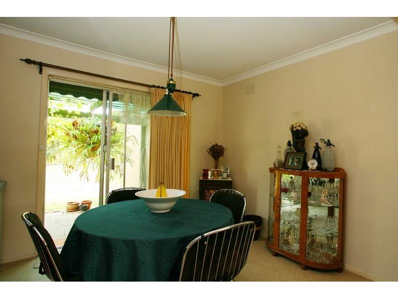 52 Therese Avenue, Mount Waverley VIC 3149