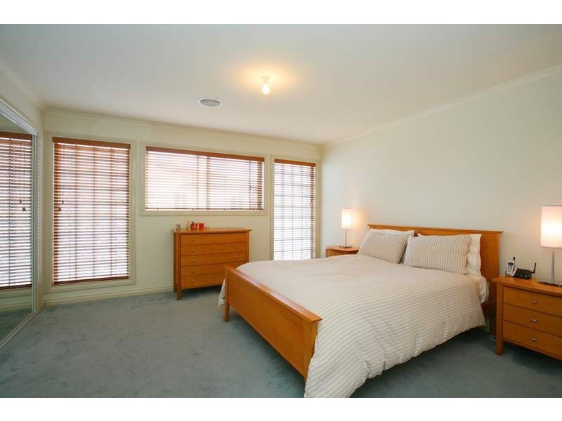 74B Nottingham Street, Glen Waverley VIC 3150