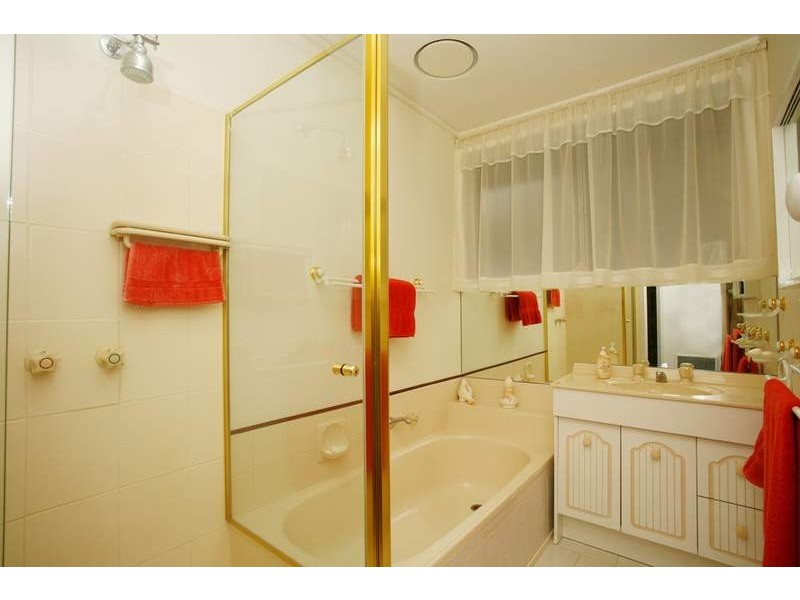 31 Saniky Street, Notting Hill VIC 3168