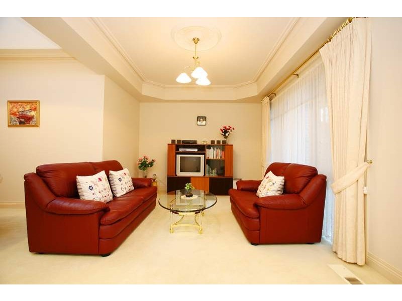 2/24 Kemp Avenue, Mount Waverley VIC 3149