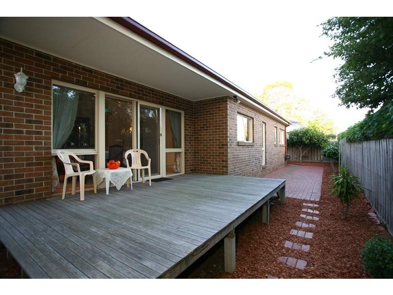 2/24 Kemp Avenue, Mount Waverley VIC 3149