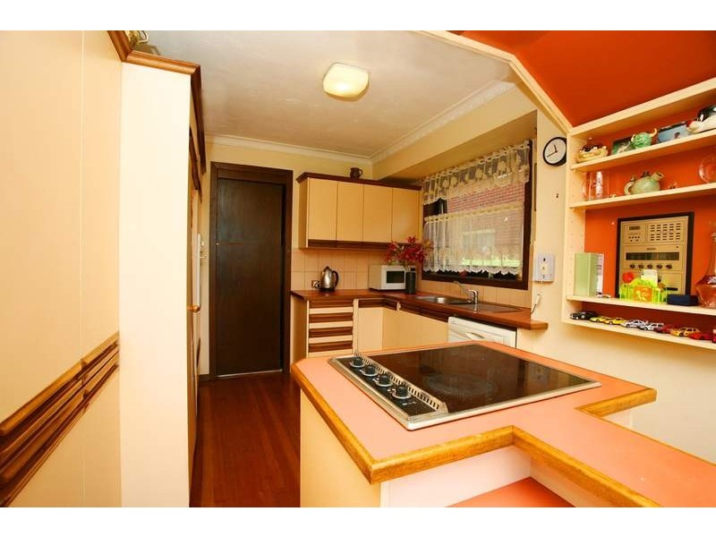 86 Newhaven Road, Burwood East VIC 3151