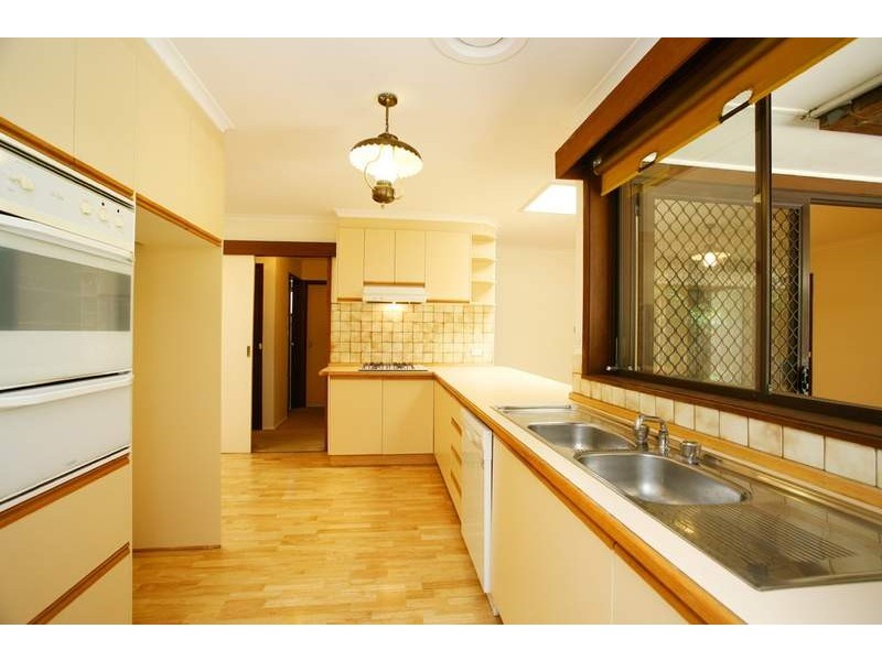 119 Capital Avenue, Glen Waverley VIC 3150