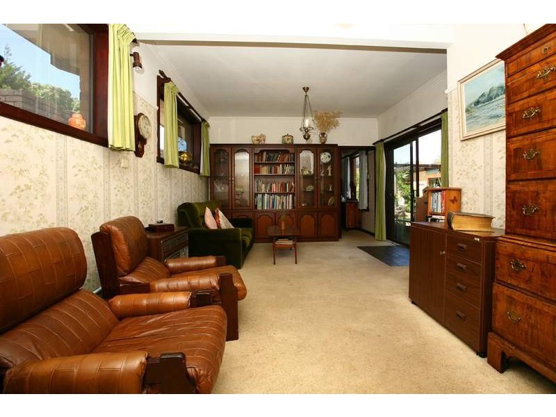 76 Hillview Avenue, Mount Waverley VIC 3149