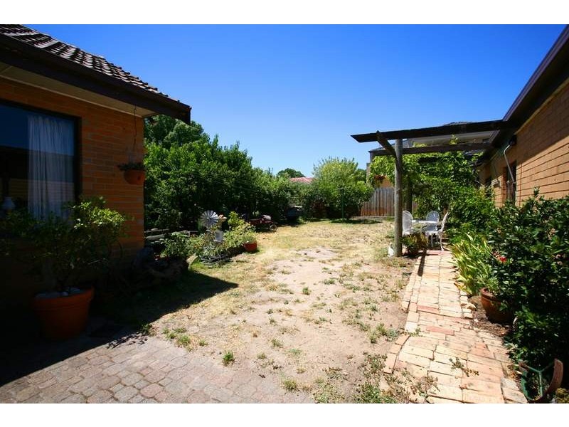 76 Hillview Avenue, Mount Waverley VIC 3149