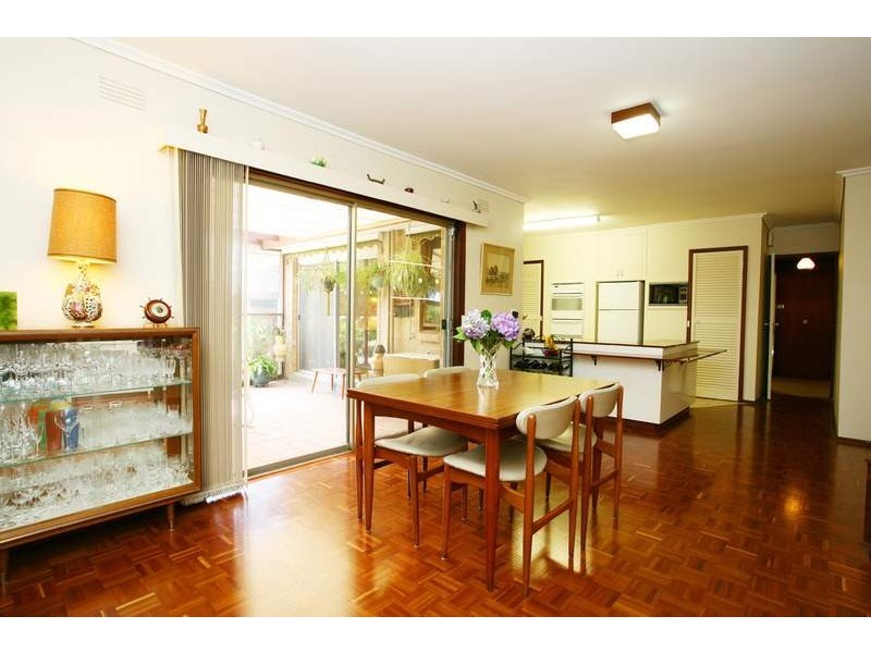 9 Blenheim Avenue, Glen Waverley VIC 3150